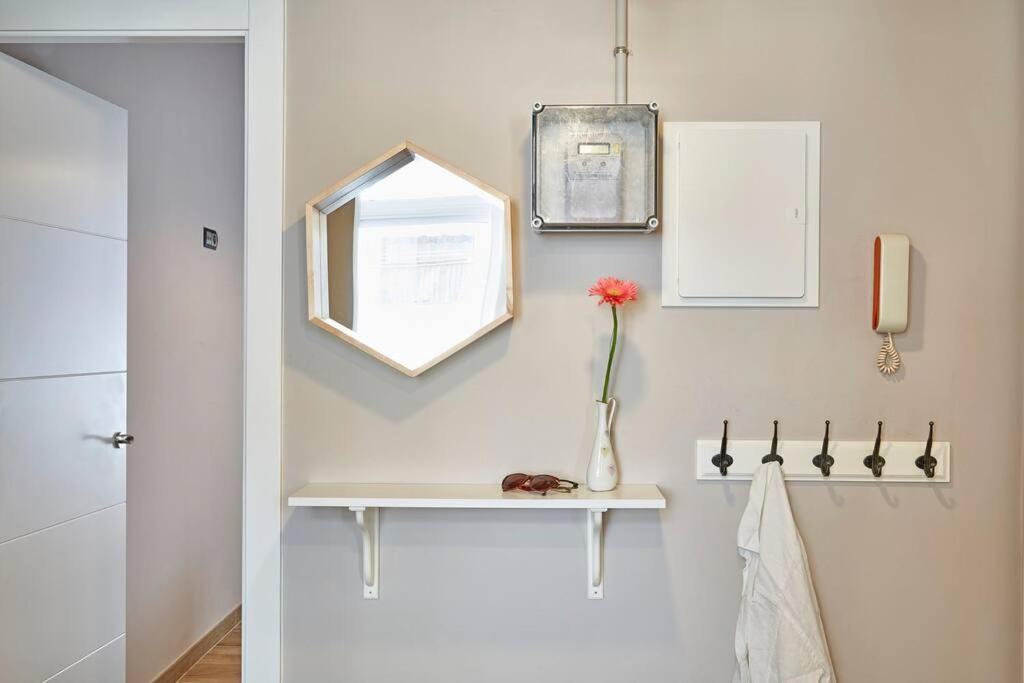 Bebarceloner Sants Apartments - 2 Bedrooms ภายนอก รูปภาพ