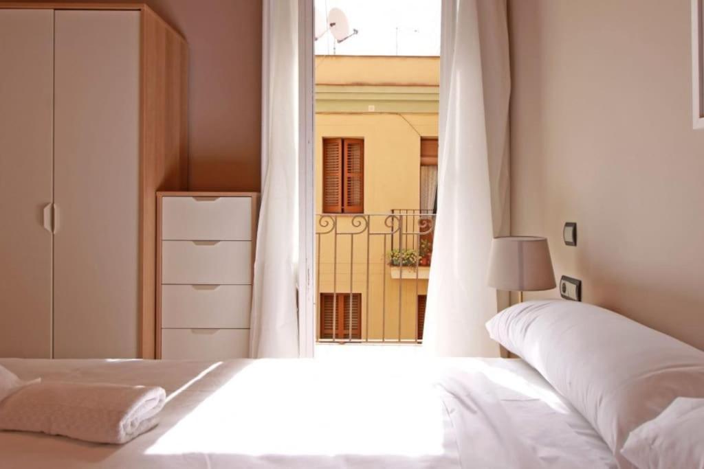 Bebarceloner Sants Apartments - 2 Bedrooms ภายนอก รูปภาพ