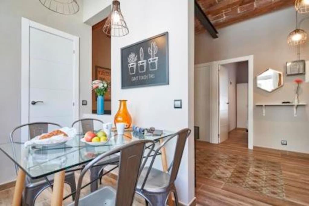 Bebarceloner Sants Apartments - 2 Bedrooms ภายนอก รูปภาพ